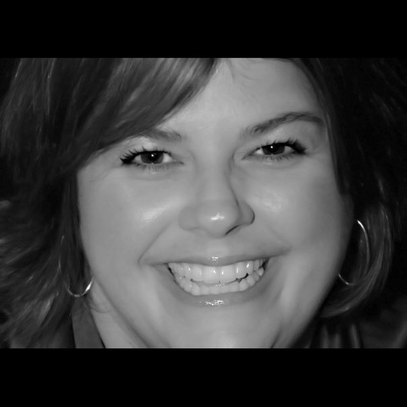 Meet your Posher, Chrissy - Picture 1 of 1